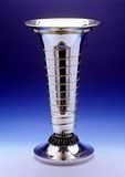 200px-Formula_One_driver_trophy.jpg image by PeterPH